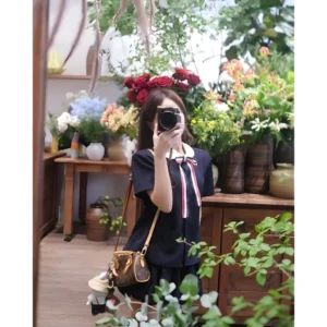 thuê đồ chụp ảnh studio 2025