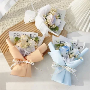 Bó Cánh Tiên 3 Bông Hồng Sáp Xịt Loang Mix Lá Phụ cao 30cm ngang 20cm Qùa Tặng Đẹp Xinh